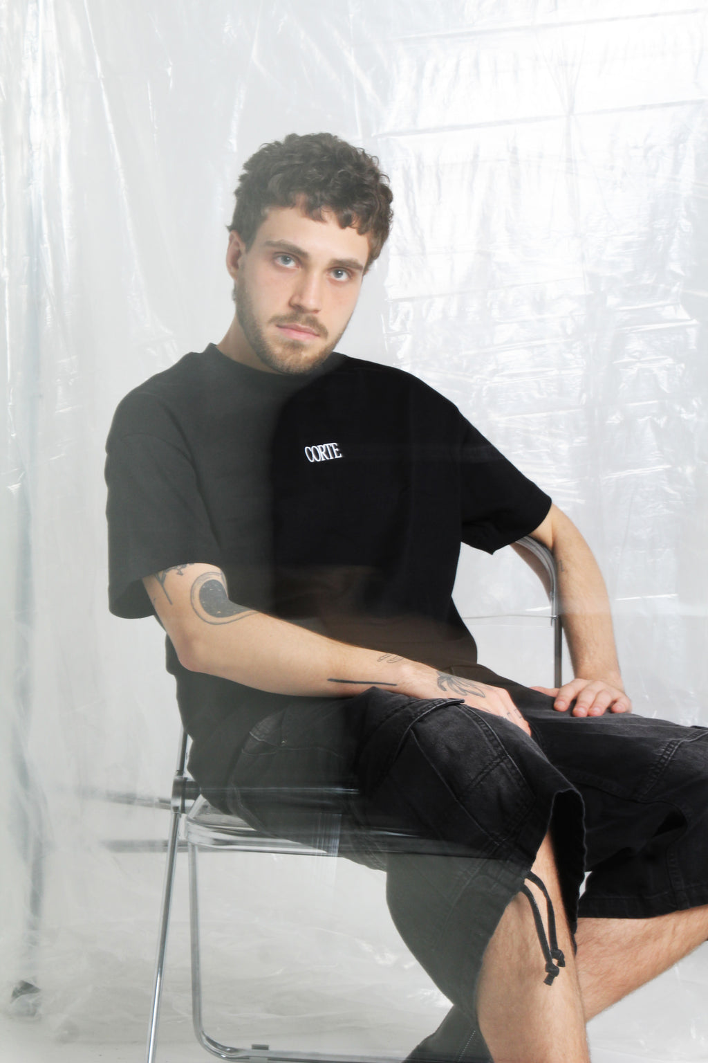 over t-shirt corte
