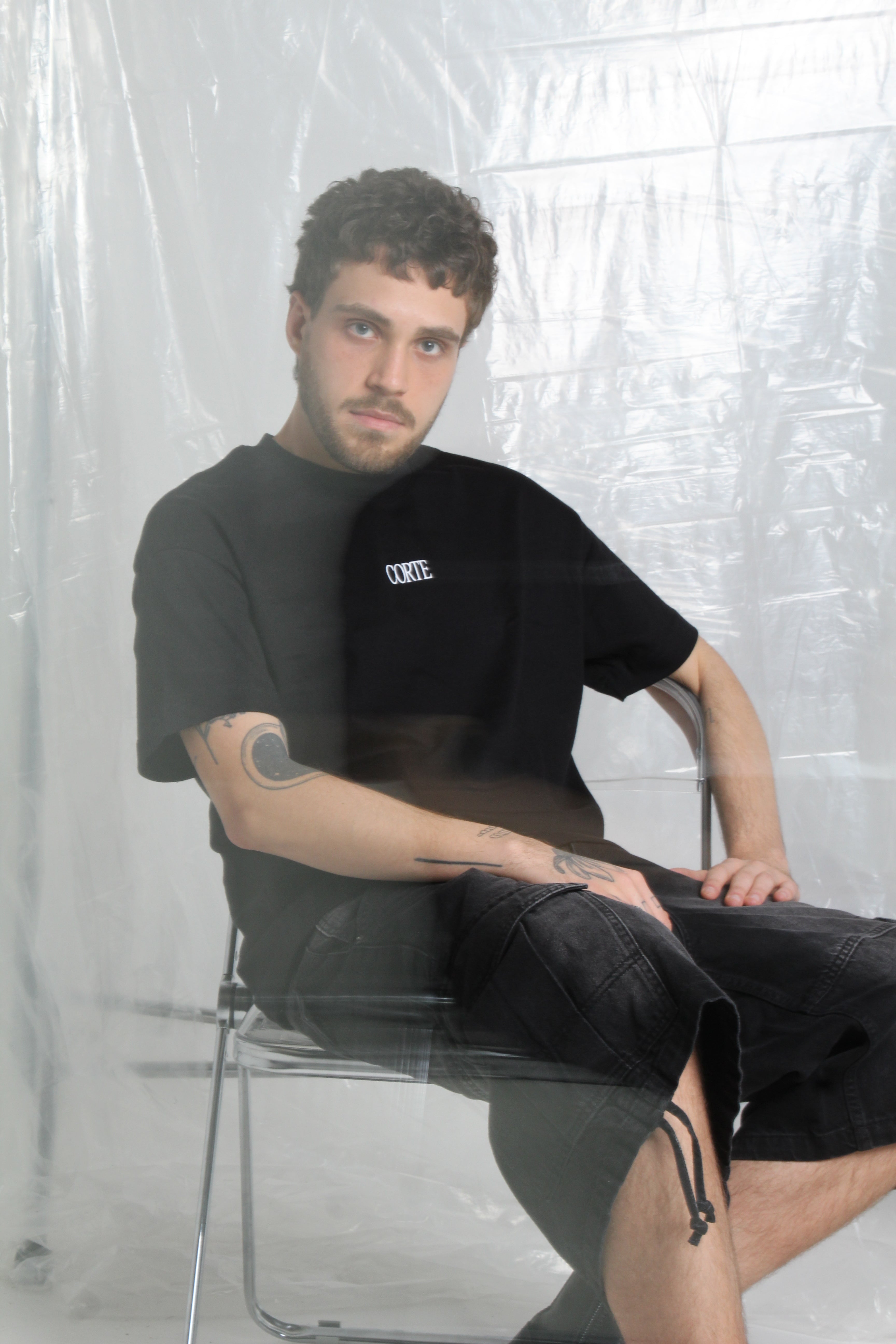 over t-shirt corte